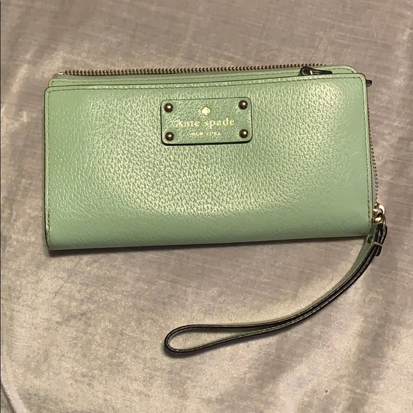 kate spade Handbags - Kate Spade Wallet